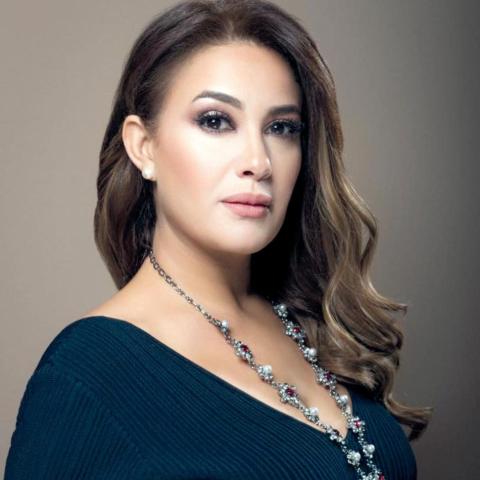 هند صبري نحو العالمية