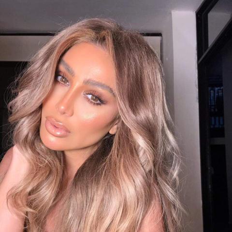 مايا دياب تغني ل إليسا في حفلها وET بالعربي معها في الكواليس