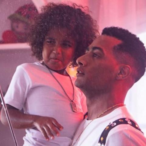 محمد رمضان و ابنه