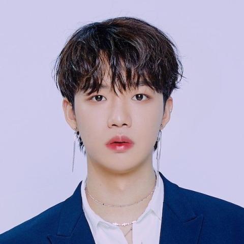 بعد قيادته تحت تأثير الكحول Youngmin يترك فرقة AB6IX