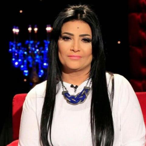 بدرية طلبة تتجه إلى اليوتيوب