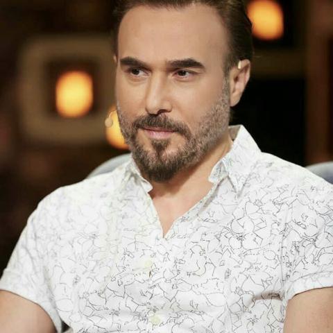 باسم مغنية يدعم إليسا ويختار هيفاء وهبي ووائل كفوري وزياد برجي - الصورة من البرنامج