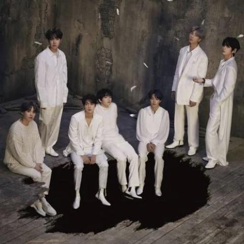 فرقة BTS - انستغرام @bts.bighitofficial