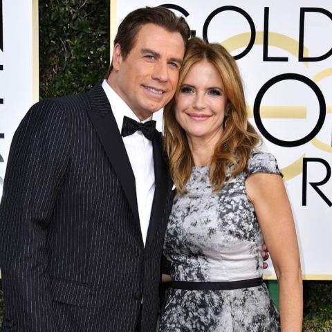 جون ترافولتا وزوجته كيلي بريستون