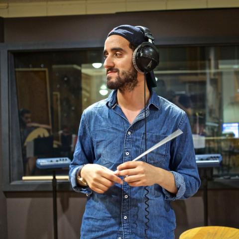 موسيقي ، قائد اوركستر ومنتج تونسي يتطلع للعالمية