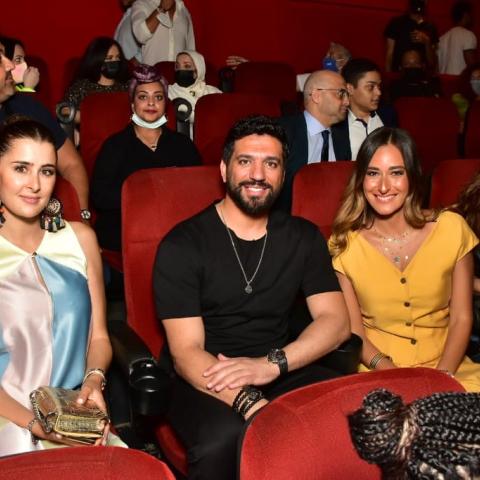 أبطال توأم روحي