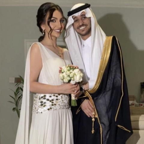 عايض يوسف وهبة الحسين بأول تصريح بعد الزواج