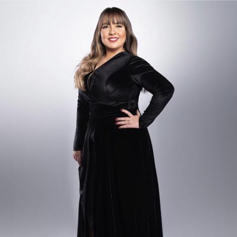 مي كساب عن أغنية أوكا 1991 &quot;عملنا عليها مدة شهرين&quot;