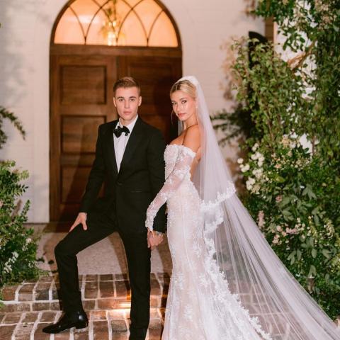 جاستن وهايلي بيبر بحفل زفافهما- انستغرام @mindyweiss