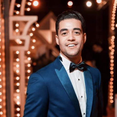 خالد أنور  - انستغرام