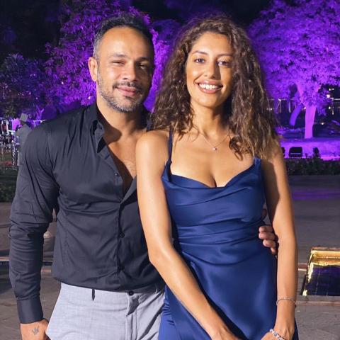 محمد عطية مع ميرنا الهلباوي من أحد حفلات الزفاف