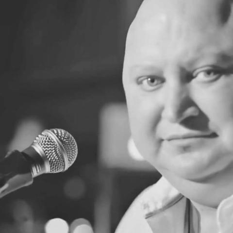 وفاة ناصر السبتي أحد أعضاء فرقة "حرقة كرت"