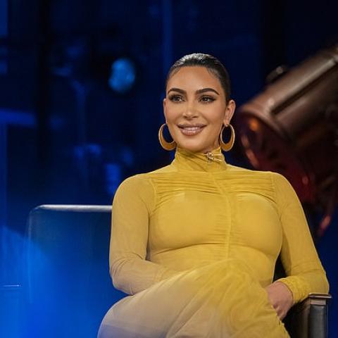 كيم كارداشيان خلال المقابلة مع My Next Guest Needs No Introduction