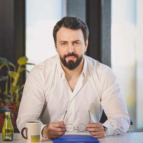 تيم حسن - أنستغرام