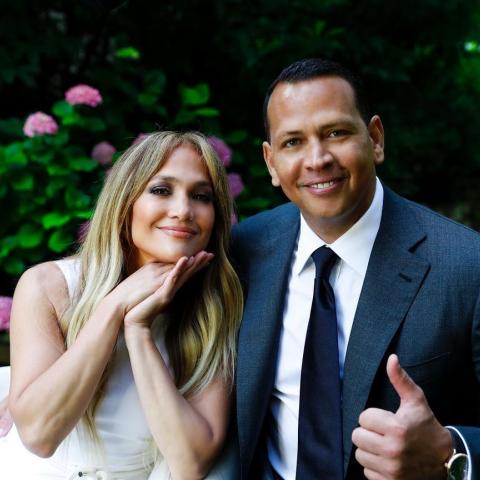 جينيفر لوبيز وألكس رودريغز