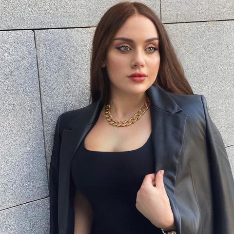 زينب فياض - إنستغرام