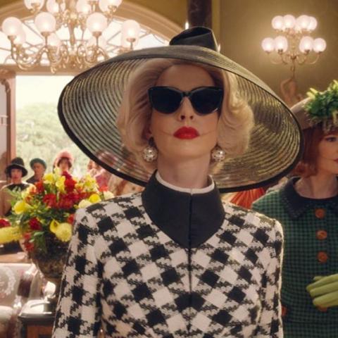 آن هاثاواي بفيلم The Witches - انستغرام @witchesmovie