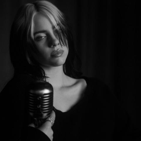 بيلي إيليش تطرح كليب أغنية &quot;Therefore I Am&quot;