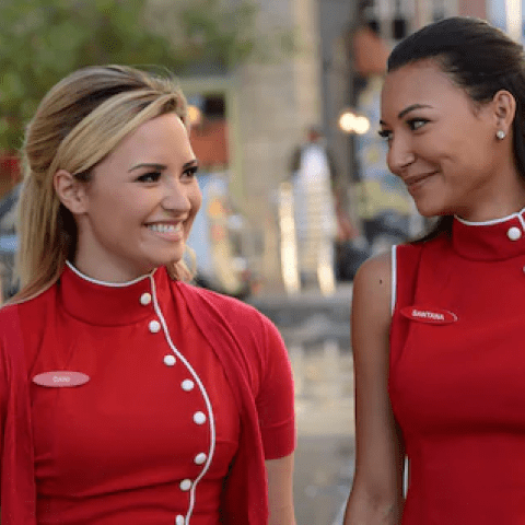 ديمي لوفاتو مع نايا ريفيرا