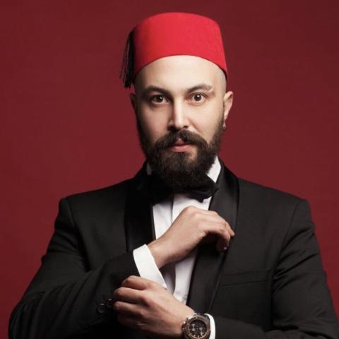 المصمم المغربي عصام وشمة