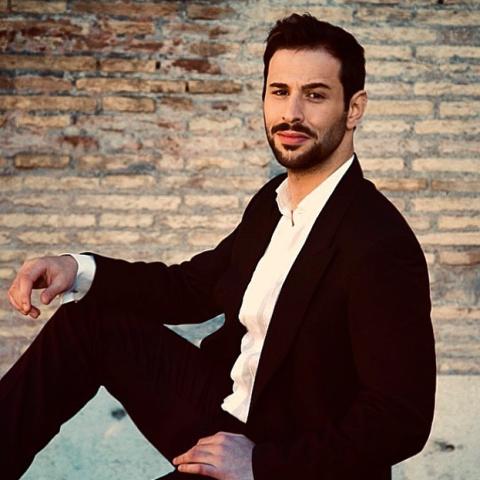 عمر كمال