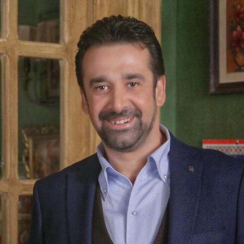 كريم عبد العزيز