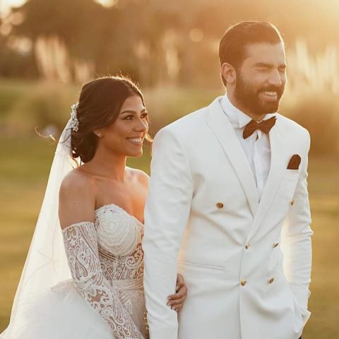 حازم إيهاب وزوجته