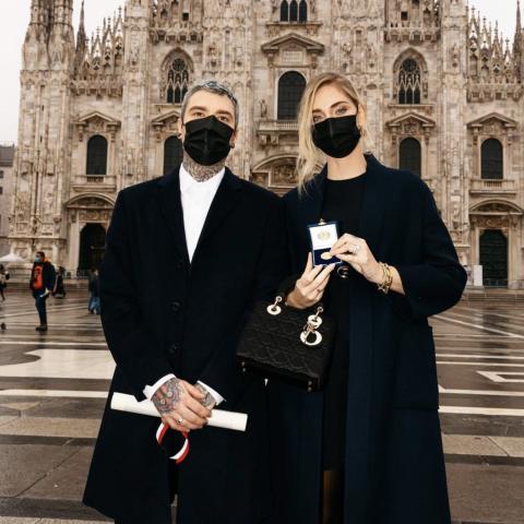 ميلانو تكرم كيارا فيراجني وفيديز بعد المساعدة التي قدماها فترة إنتشار كورونا