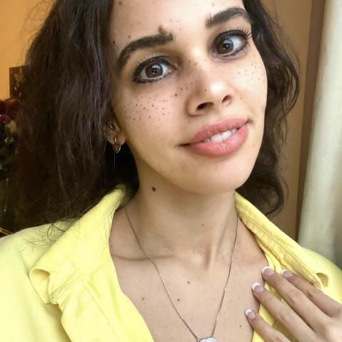 نور عمرو دياب تتعرض للتنمر والمتابعين يدافعون عنها