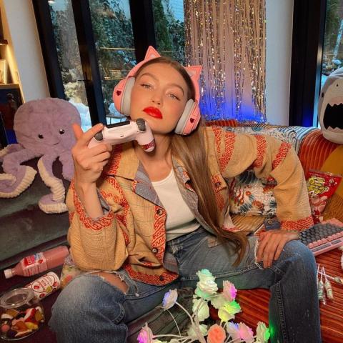 جيجي حديد_صورة من انتسغرام