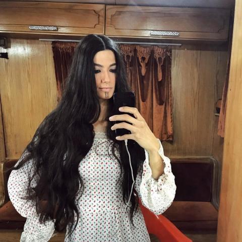 تارا عماد