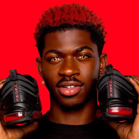 Lil Nas X في إعلان Satan Shoes - انستغرام @mschf