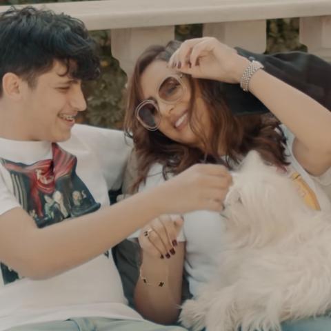 ظهور أبناء أنغام في كليب أغنية عيد الأم &quot;ودوني عند أمي&quot;