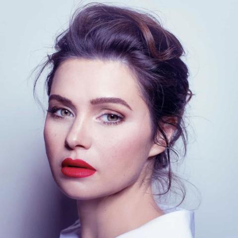 يسرا اللوزي / انستغرام