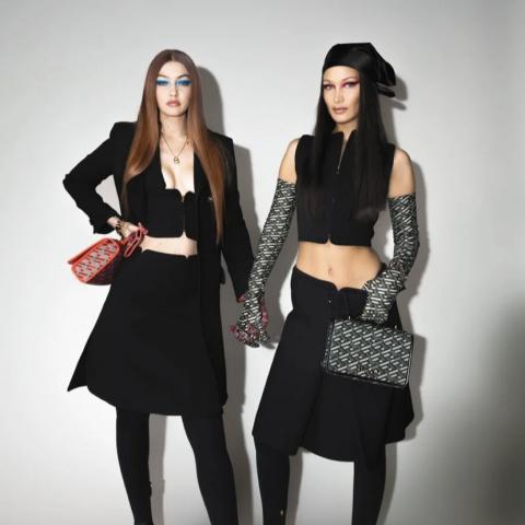 جيجي وشقيقتها بيلا في الكواليس