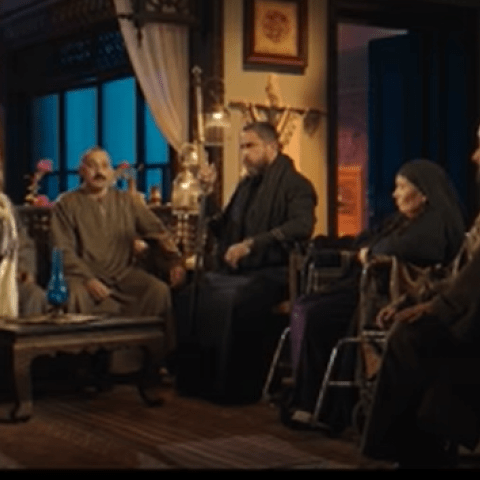 صورة من المواجهة بين &quot;عساف&quot; و&quot;غفران&quot; في بيت خالتهم &quot;نجاة&quot;