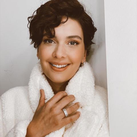 بيرجوزار كوريل-صورة من انستغرام