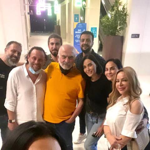 النجوم يجتمعون في دبي