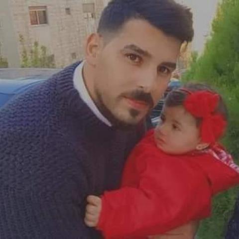 عمار البوريني وعائلته-صورة من السوشيال ميديا