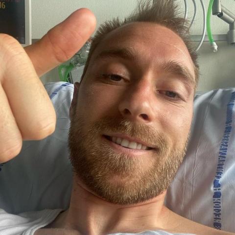 كريستيان إريكسن بأول صورة له من المستشفى