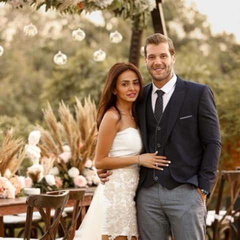 أحمد إمام يحتفل بخطوبته