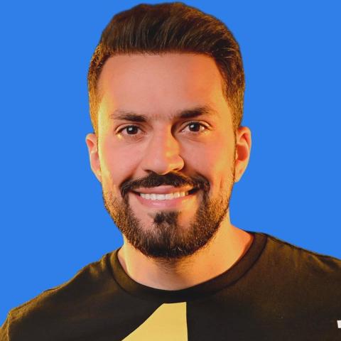 طارق الأطرش - صورة من فيسبوك