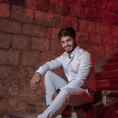 بشار الجواد - صورة من انستغرام