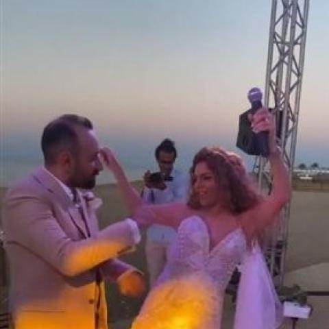 عمرو سلامة يحتفل بزفافه في الجونة