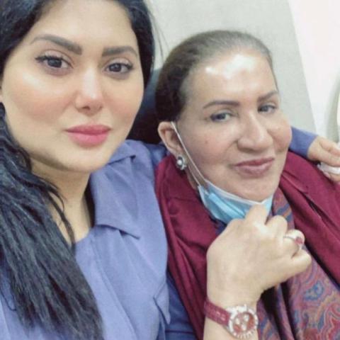سعاد عبدالله وملاك الكويتية -صورة من السوشيال ميديا