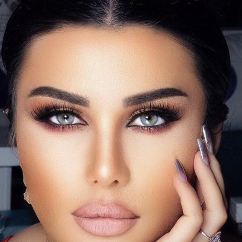جيني اسير انستغرام