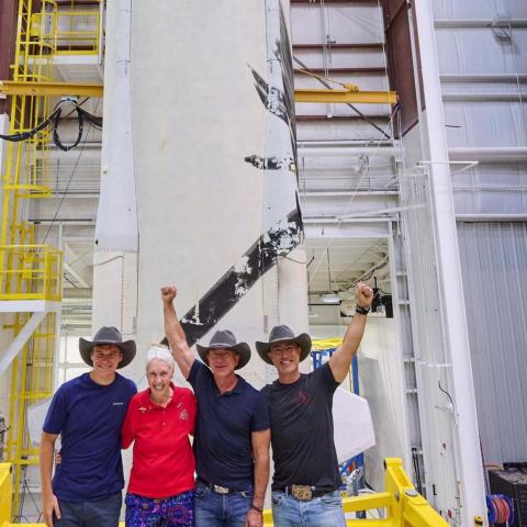 جيف بيزوس صورة من إنستغرام