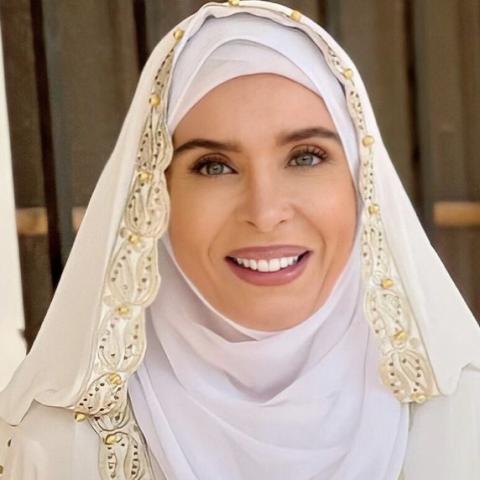 دينا عن صورتها بالحجاب &quot;الناس فهمت اني تحجبت و هو فضل وما قدرتش عليه و شكرًا لكل الناس&quot;- انستغرام