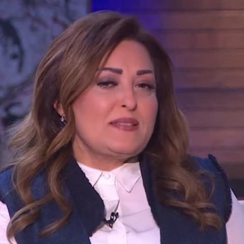 حسام الحسيني يطمئن الجمهور على الحالة الصحية لوالدته نهال عنبر