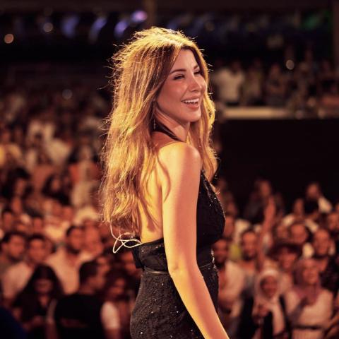 نانسي عجرم تشعل أجواء الساحل الشمالي